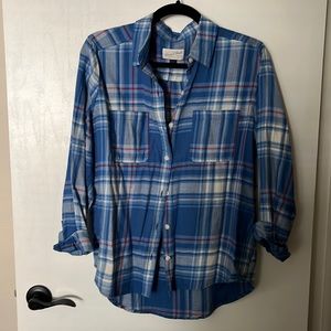 Good condition! Size Medium Universal Thread Flannel
